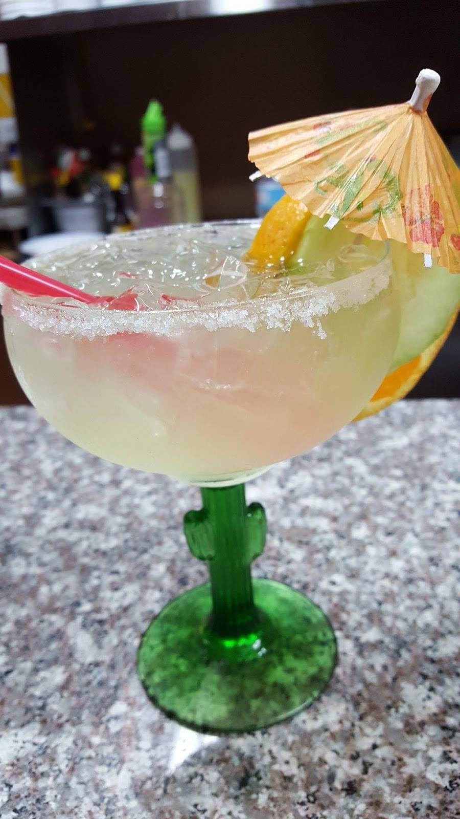 Mariscos la cabaña | restaurant | 1604 W Mission Blvd, Pomona, CA 91766, USA | 9093261155 OR +1 909-326-1155