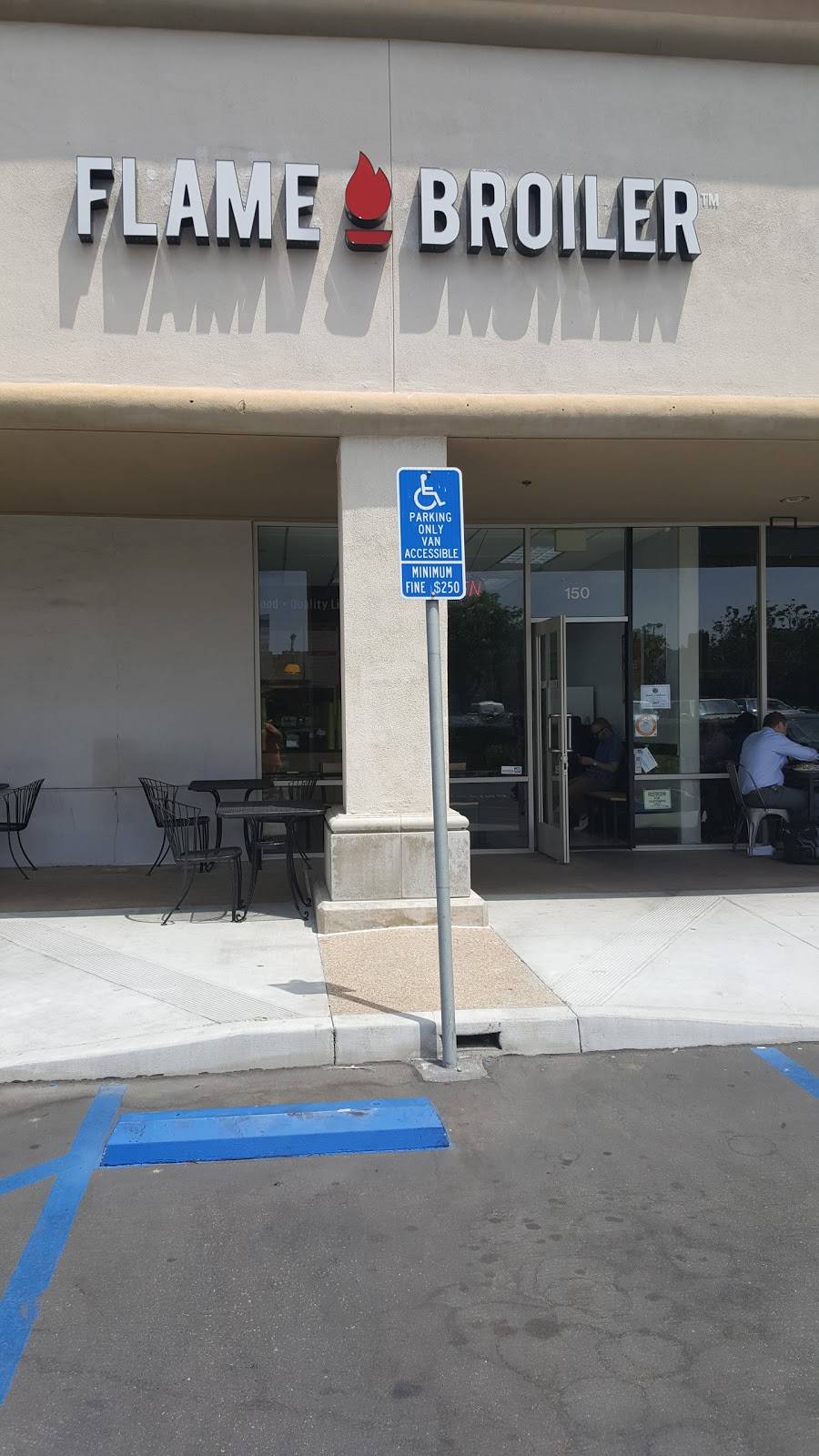 The Flame Broiler | restaurant | 745 S Main St, Orange, CA 92868, USA | 7145680223 OR +1 714-568-0223