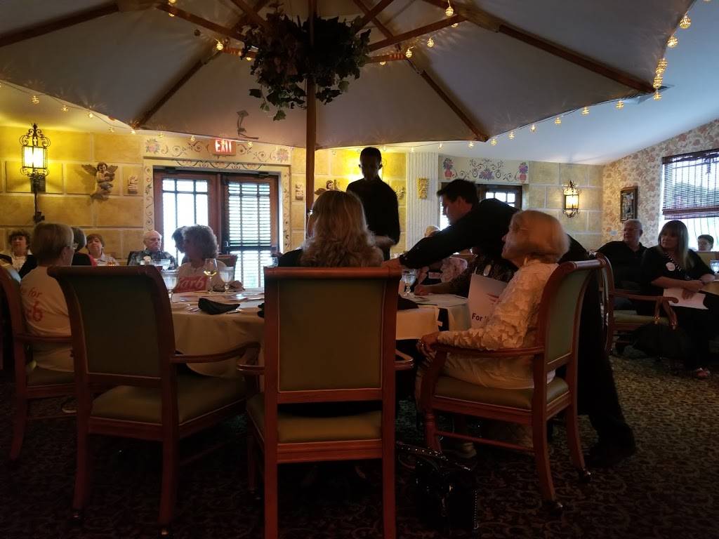 Alfanos Restaurant | restaurant | 1702 Clearwater Largo Rd N, Clearwater, FL 33756, USA | 7275842125 OR +1 727-584-2125