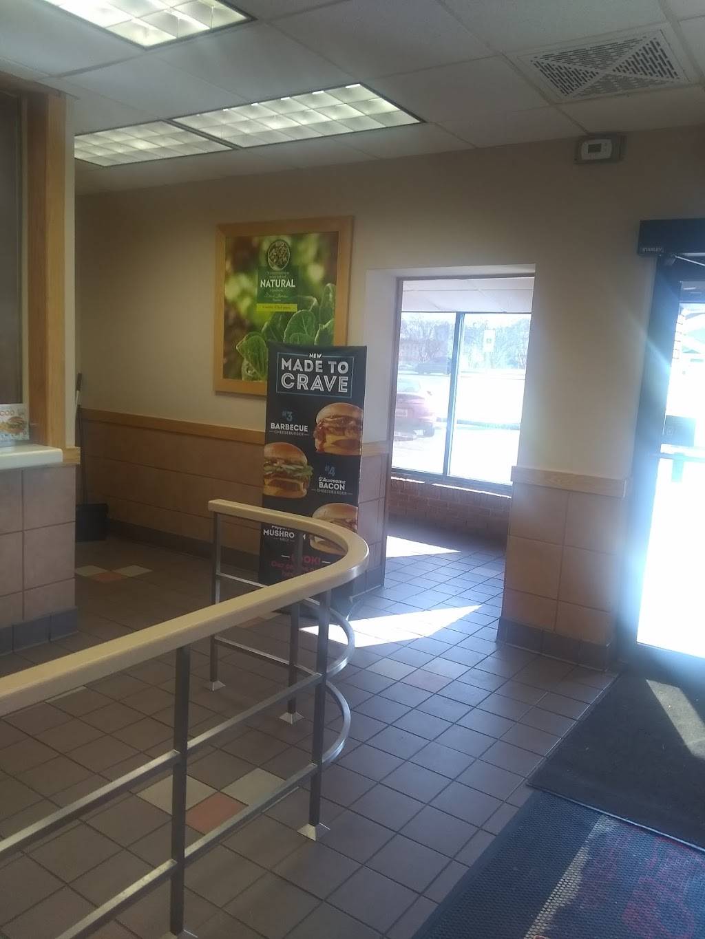 Wendys - Closed Temporarily | restaurant | 4671 Highway 280 East, Birmingham, AL 35242, USA | 2059919555 OR +1 205-991-9555