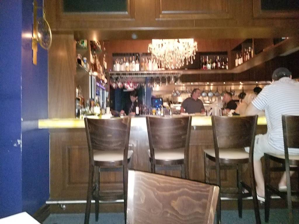 Sardelli | restaurant | 331 Van Buren St, Hollywood, FL 33019, USA | 9549218331 OR +1 954-921-8331