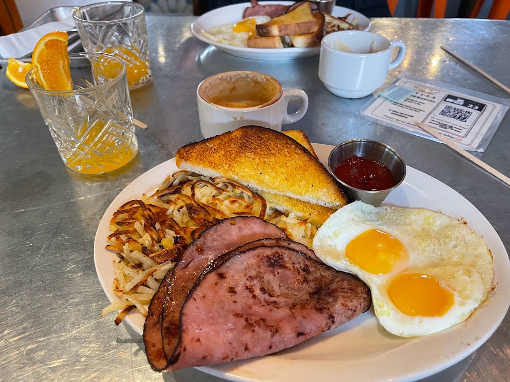 Tourist Home All Day Cafe | restaurant | 52 S San Francisco St, Flagstaff, AZ 86001, USA | 9287792811 OR +1 928-779-2811