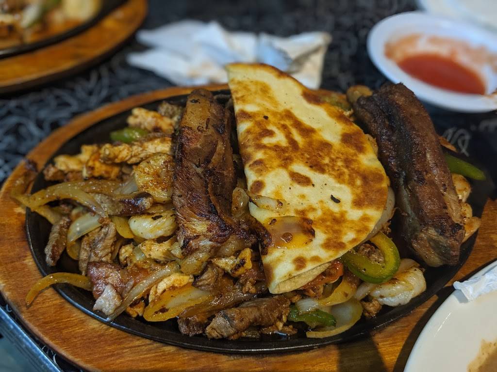 Acapulco Mexican Restaurant Bar & Grill | restaurant | 704 N Gloster St, Tupelo, MS 38804, USA | 6622605278 OR +1 662-260-5278