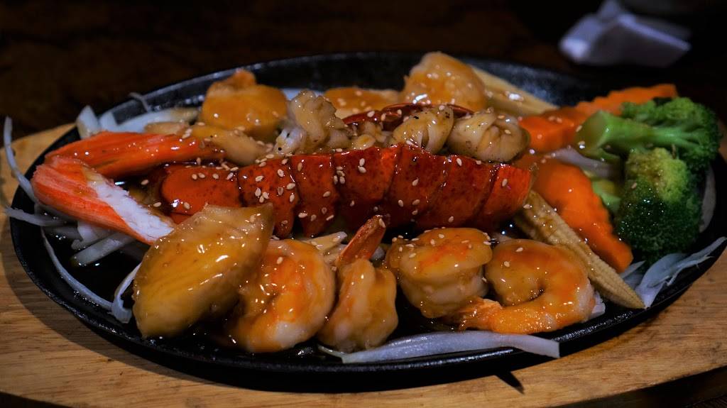 Yu-Mi Sushi | restaurant | 1320 Kempsville Rd, Chesapeake, VA 23320, USA | 7575480668 OR +1 757-548-0668