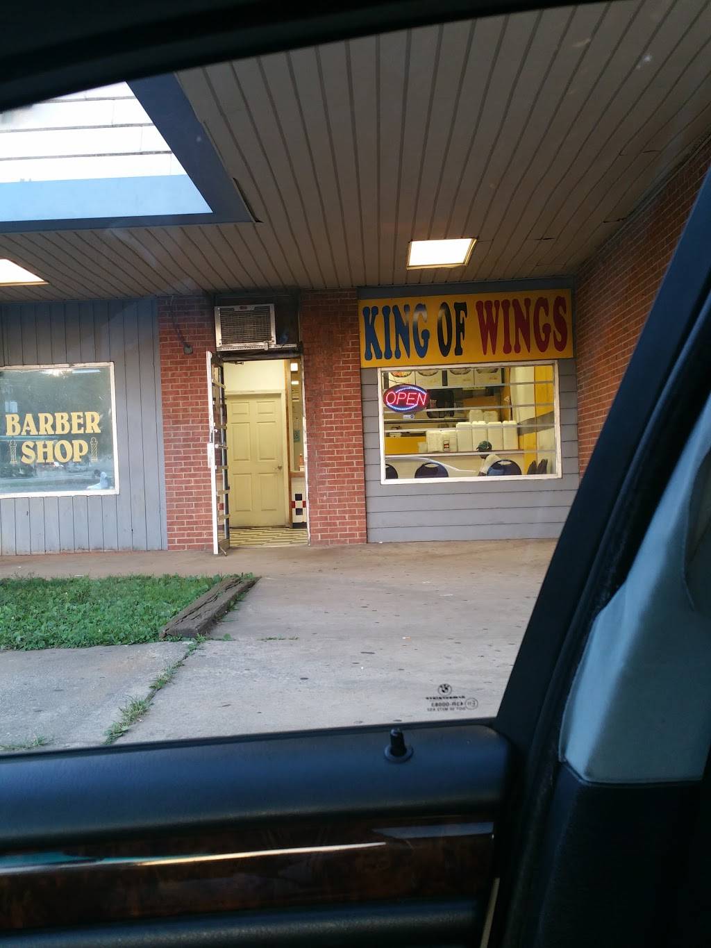 King of Wings | restaurant | 4838, 2526 Bouldercrest Rd, Atlanta, GA 30316, USA | 4042435300 OR +1 404-243-5300