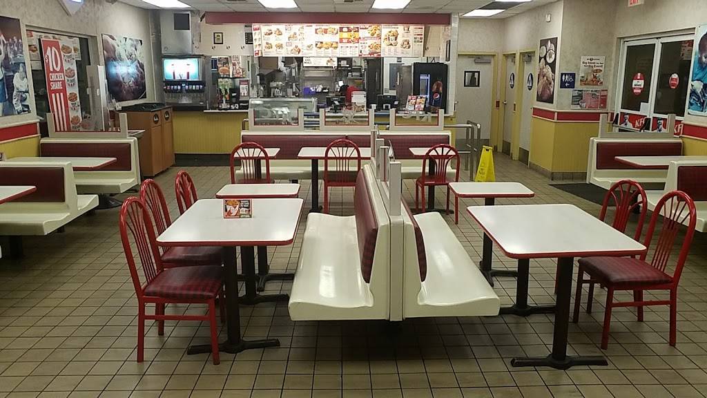 KFC | restaurant | 3218 E Jensen Ave, Fresno, CA 93706, USA | 5592686311 OR +1 559-268-6311