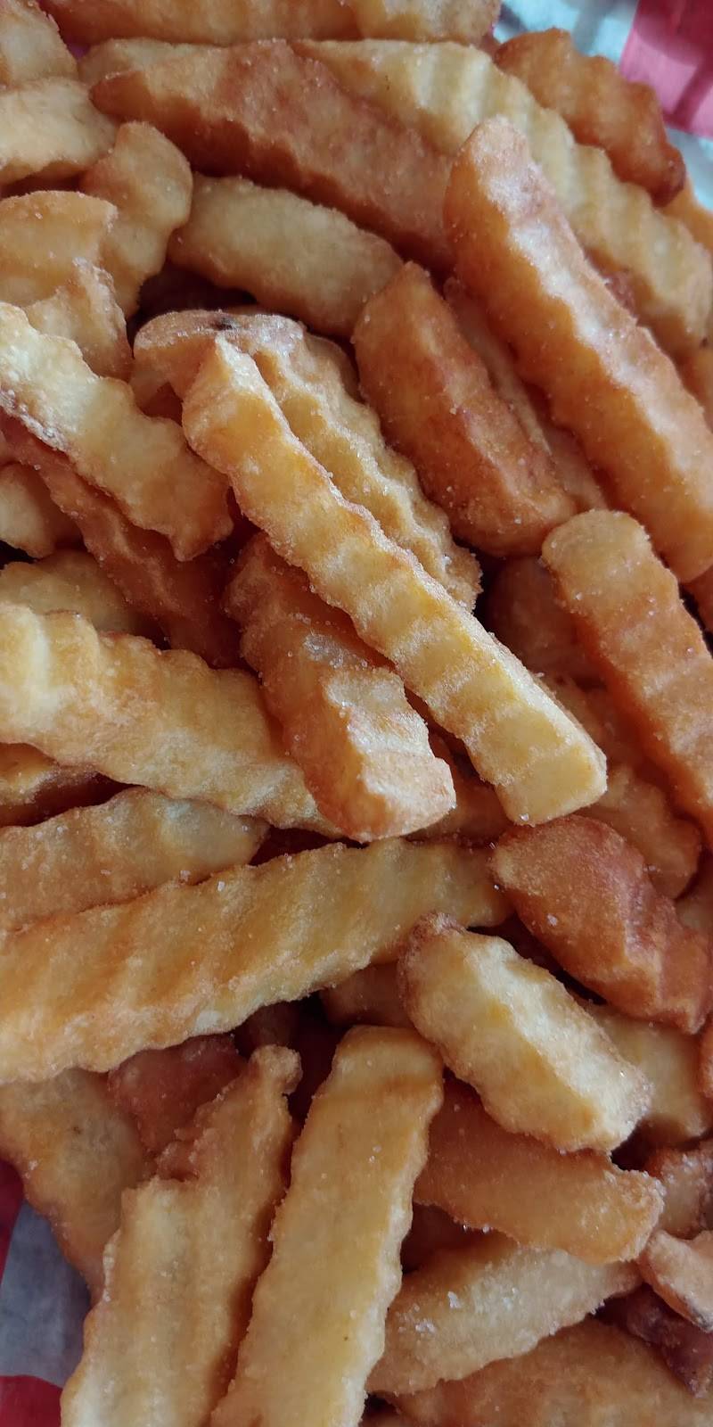 The Fat Apple | restaurant | 6704 Bayshore Rd #101, North Fort Myers, FL 33917, USA | 2395674743 OR +1 239-567-4743