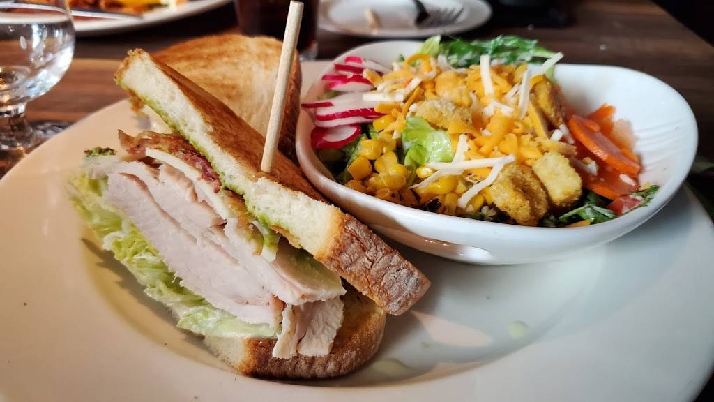 Yard House | restaurant | 8367 International Dr, Orlando, FL 32819, USA | 4073518220 OR +1 407-351-8220