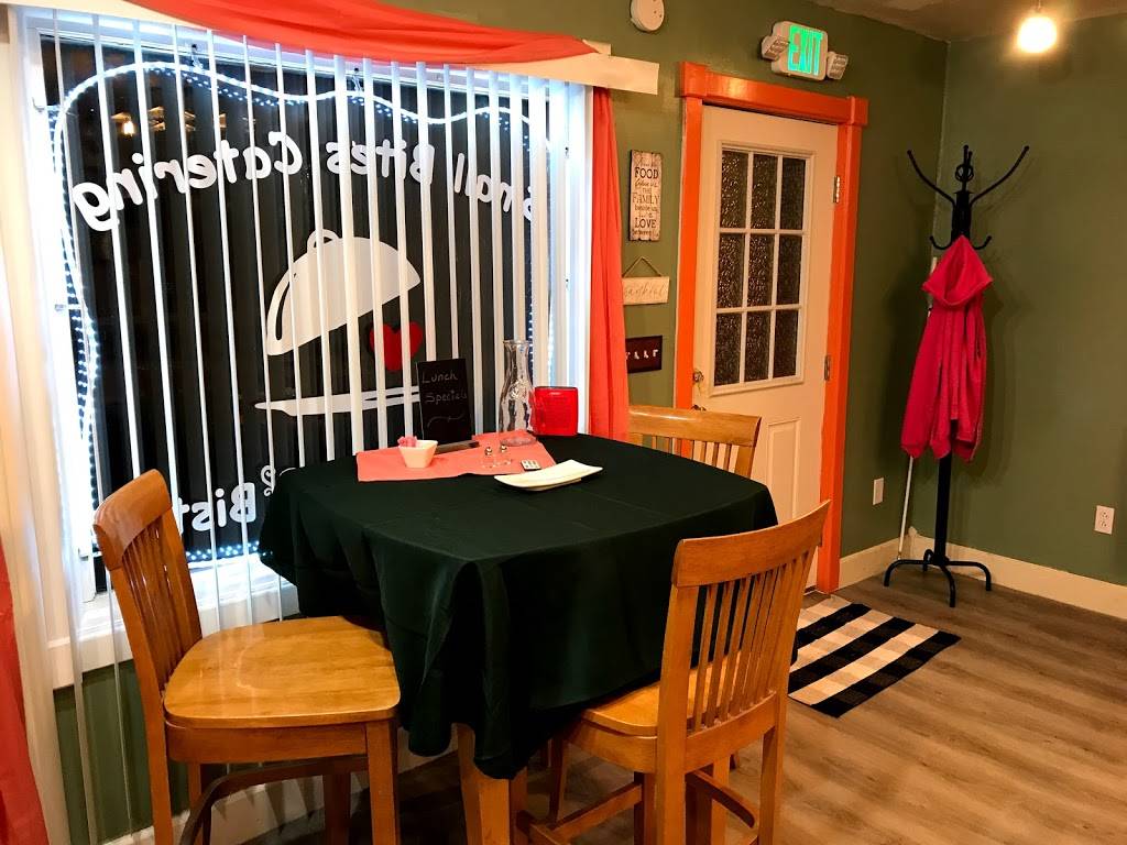 Small Bites Bistro | restaurant | 409 W Washington St, Alexandria, IN 46001, USA | 7656175467 OR +1 765-617-5467