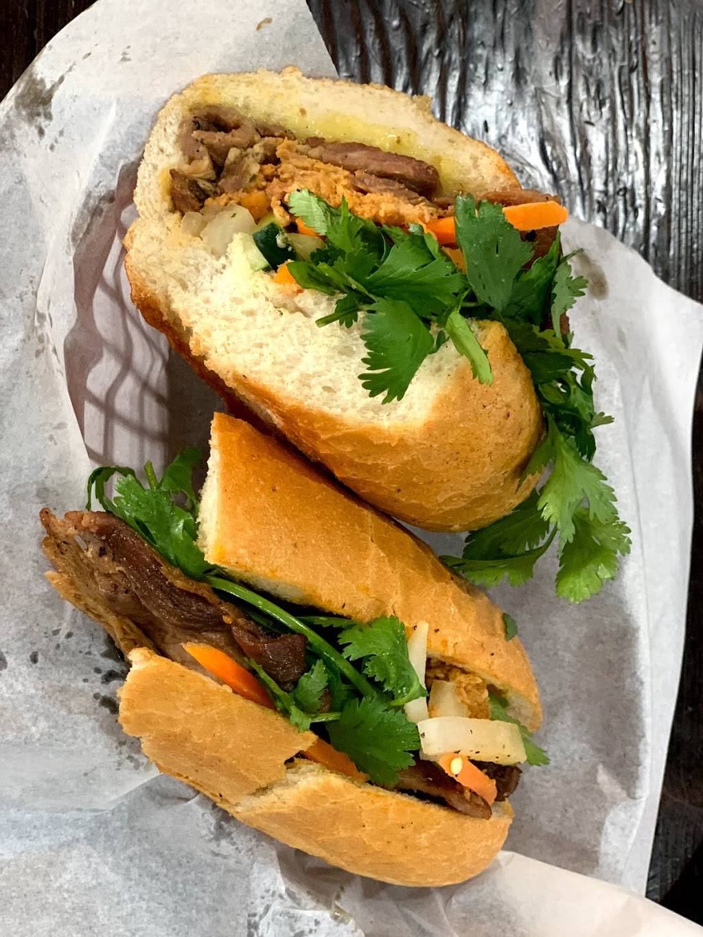 Pho Vinh | restaurant | 14243 East Sam Houston Pkwy N Suite 900, Houston, TX 77044, USA | 8326726678 OR +1 832-672-6678