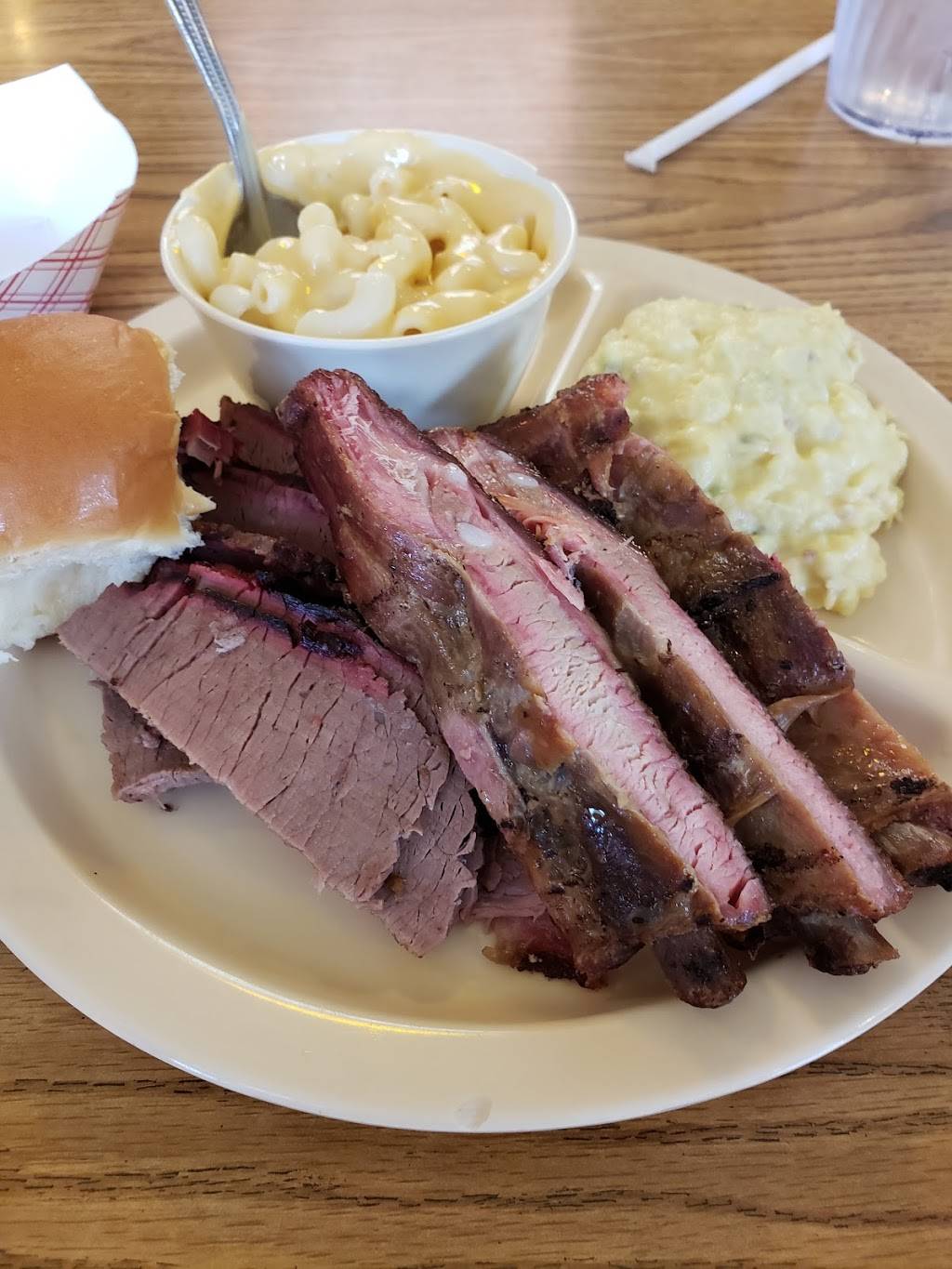 Main Street Barbecue | restaurant | 42 W Main St, Durant, OK 74701, USA | 5807459120 OR +1 580-745-9120