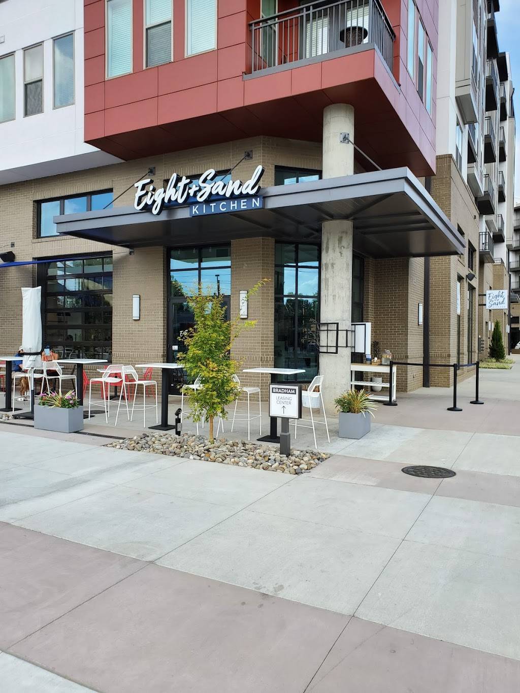 Eight + Sand Kitchen | restaurant | 135 New Bern Street Retail A, Charlotte, NC 28209, USA | 7043709696 OR +1 704-370-9696