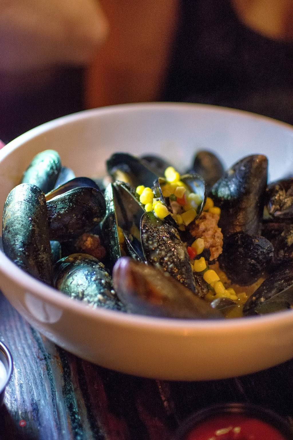 Granville Moores | restaurant | 1238 H St NE, Washington, DC 20002, USA | 2023992546 OR +1 202-399-2546