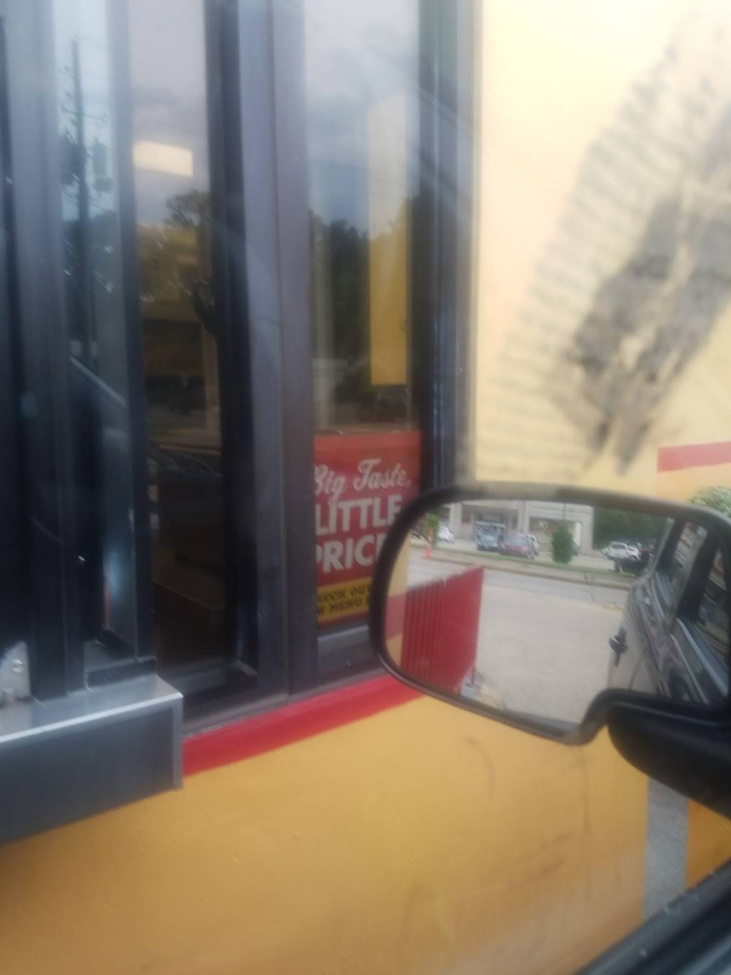 Churchs Chicken | restaurant | 2702 Hollywood Ave, Shreveport, LA 71108, USA | 3186367664 OR +1 318-636-7664