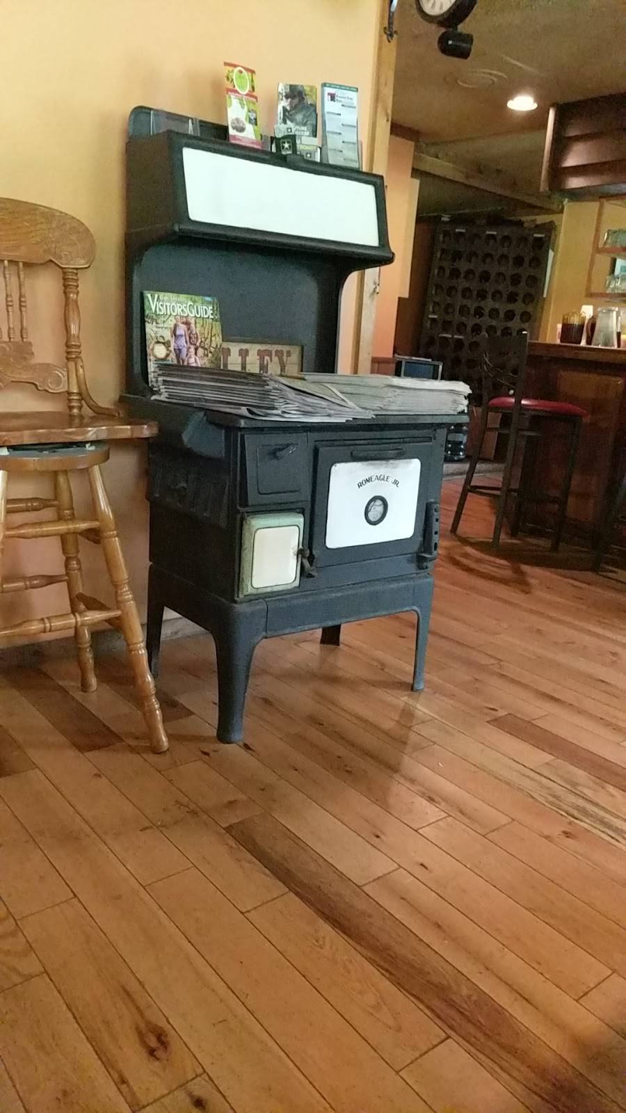 Papa Joe’s | restaurant | 8062 Valley Blvd, Blowing Rock, NC 28605, USA | 8282953239 OR +1 828-295-3239