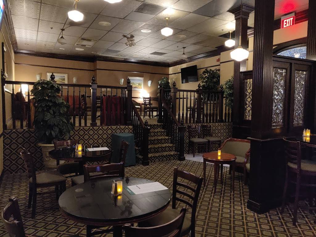 Victorias Restaurant and English Pub | restaurant | 4 Highwood Dr, Tewksbury, MA 01876, USA | 9786409000 OR +1 978-640-9000