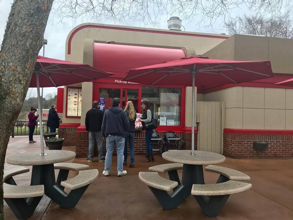 Chick-fil-A | restaurant | 40 S Tunnel Rd, Asheville, NC 28805, USA | 8282982571 OR +1 828-298-2571