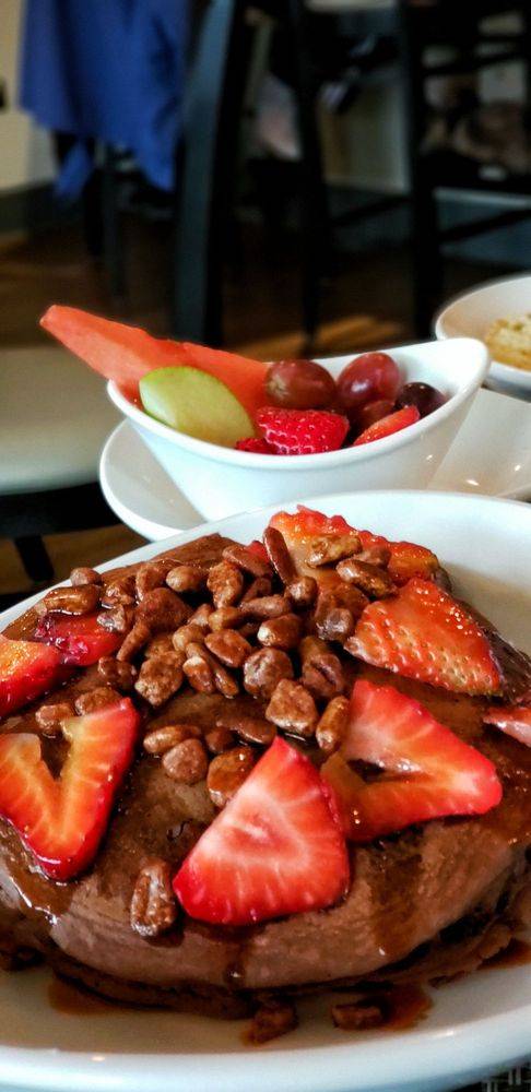 Orenda Cafe | restaurant | 3514 W National Ave, Milwaukee, WI 53215, USA | 4142128573 OR +1 414-212-8573