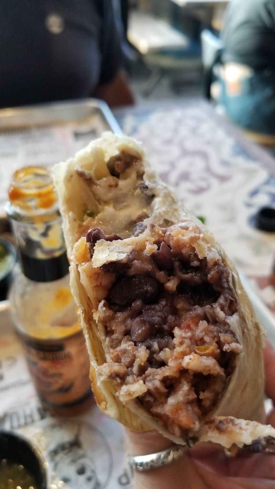 Chihuahua Cerveza | restaurant | 3107 Newport Blvd, Newport Beach, CA 92663, USA | 9497718226 OR +1 949-771-8226