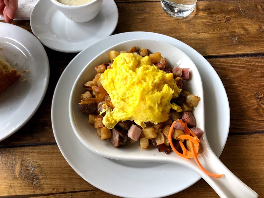 Honeybear Cafe | restaurant | 7036 N Clark St, Chicago, IL 60626, USA | 7737547450 OR +1 773-754-7450