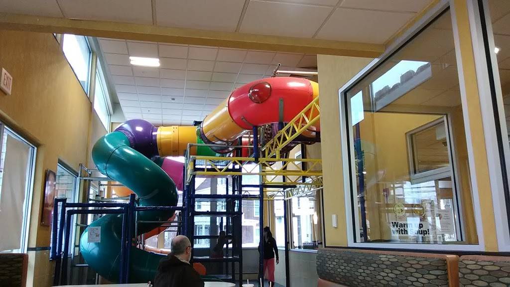 McDonalds | cafe | 158 Market St, Amsterdam, NY 12010, USA | 5188431023 OR +1 518-843-1023