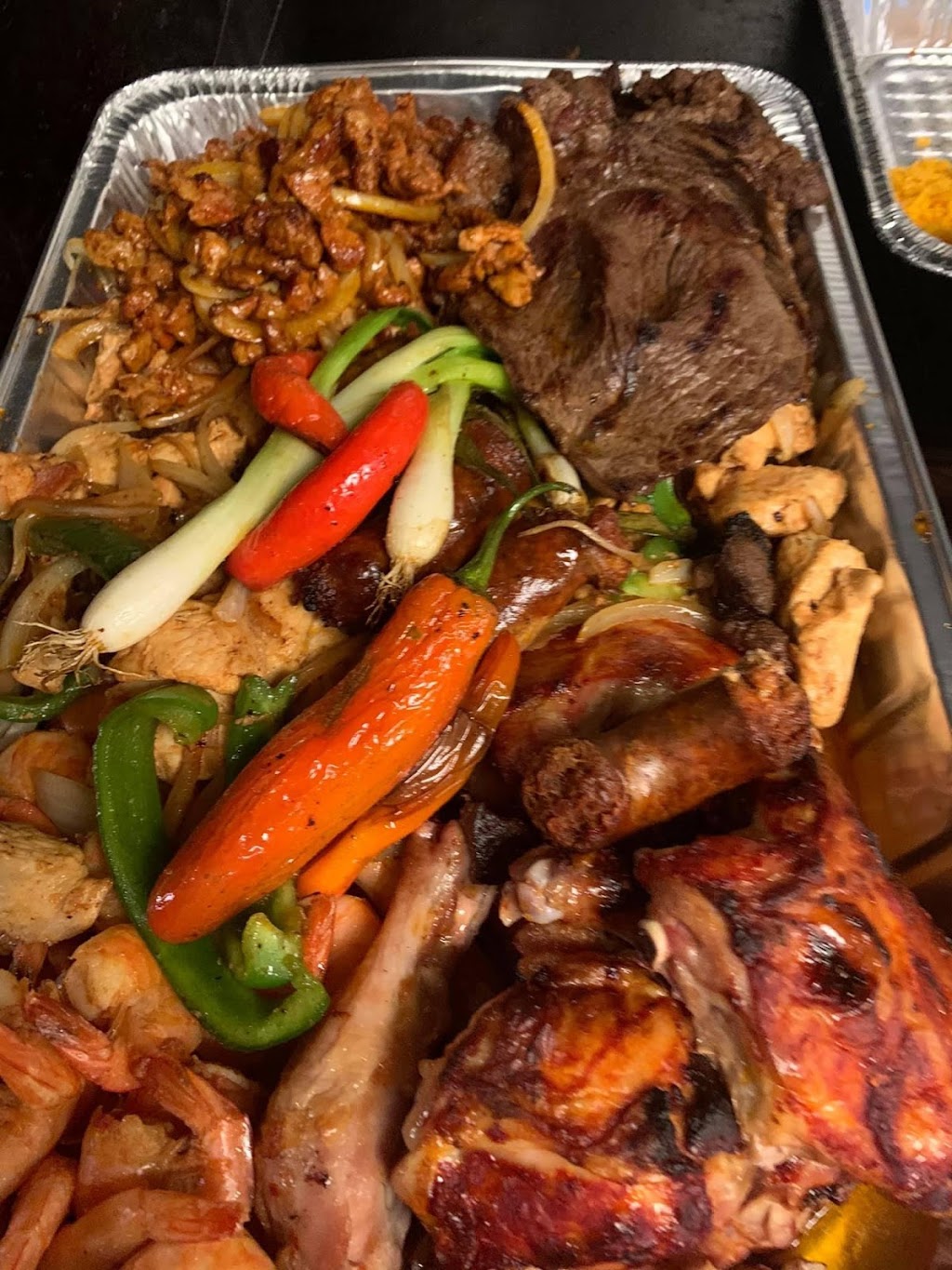 Braseritos Bella Roma | restaurant | 4419 W Fullerton Ave, Chicago, IL 60639, USA | 8722121400 OR +1 872-212-1400