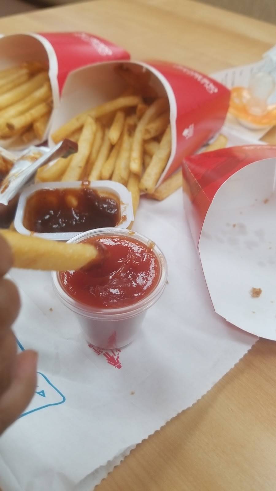 Wendys | restaurant | 1304 E Pleasant Run Rd, DeSoto, TX 75115, USA | 9726395132 OR +1 972-639-5132