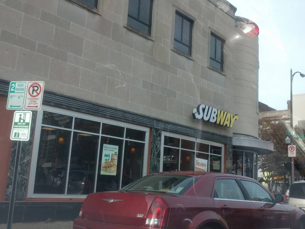 Subway | meal takeaway | 321 E Broad St, Richmond, VA 23219, USA | 8046497827 OR +1 804-649-7827