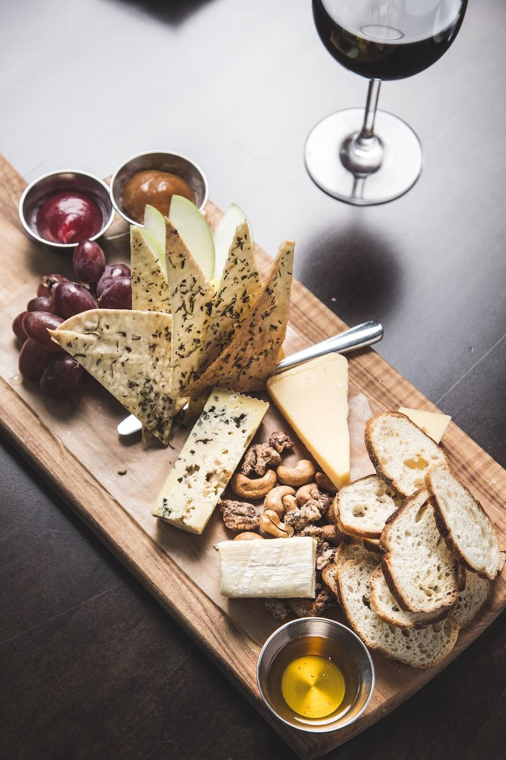 Harvest Seasonal Grill & Wine Bar – Lancaster | restaurant | 1573 Fruitville Pike, Lancaster, PA 17601, USA | 7177405282 OR +1 717-740-5282