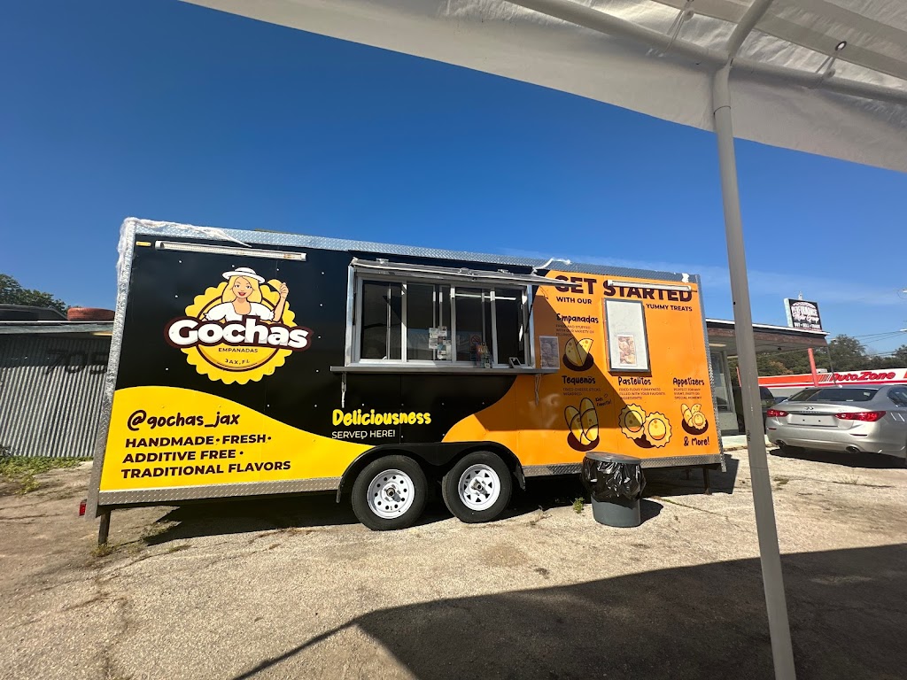 Gochas Empanadas | restaurant | 7046 Atlantic Blvd, Jacksonville, FL 32211, USA | 9044804848 OR +1 904-480-4848