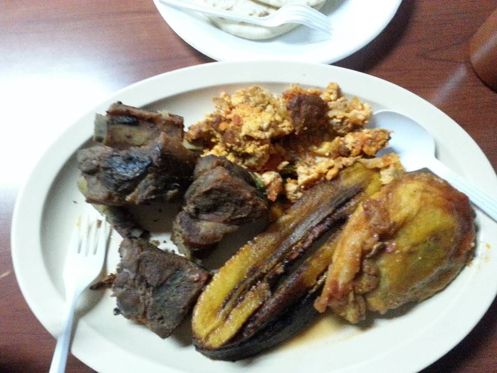 Mundo Latino Market | restaurant | 5000 Edgewood Rd, College Park, MD 20740, USA | 3014414565 OR +1 301-441-4565