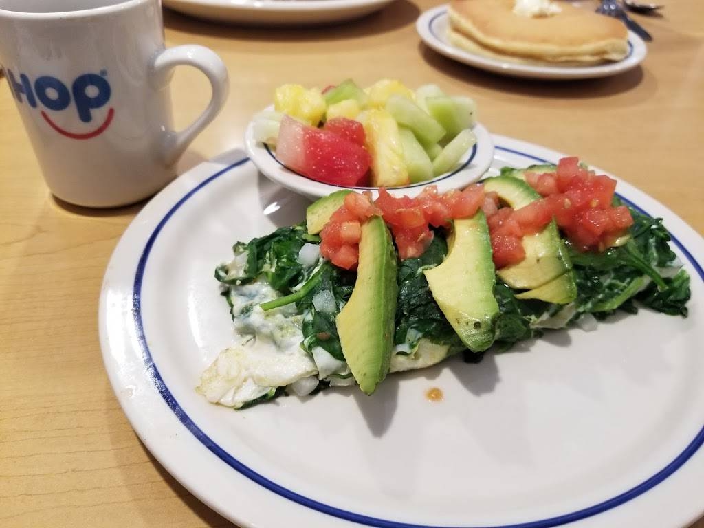 IHOP | restaurant | 2828 Rutford Ave, Richardson, TX 75080, USA | 9728837471 OR +1 972-883-7471