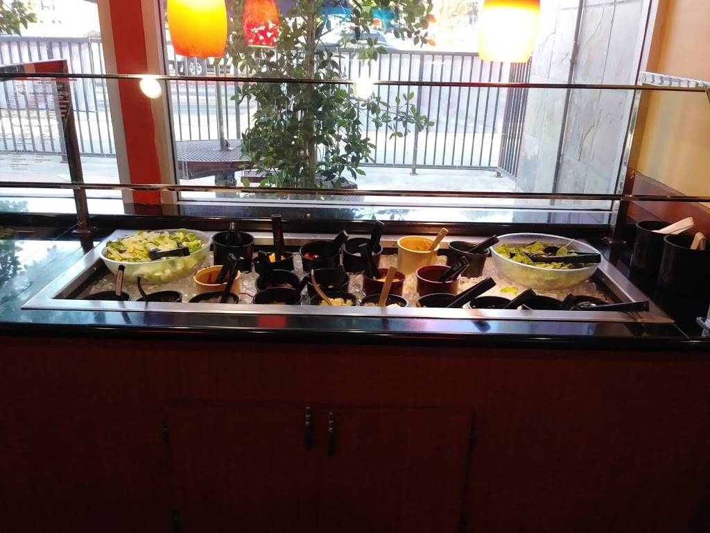 Shakeys Pizza Parlor | restaurant | 2520 S Azusa Ave, West Covina, CA 91792, USA | 6265814646 OR +1 626-581-4646