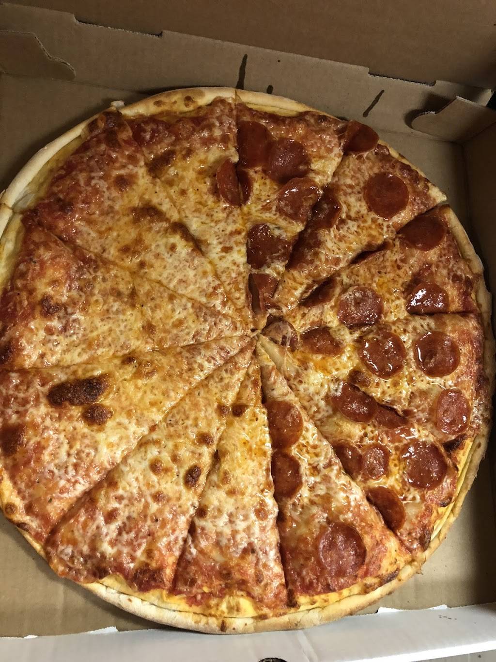 Di Parma Pizza | restaurant | 680 Baldwin St, Waterbury, CT 06706, USA | 2035961655 OR +1 203-596-1655