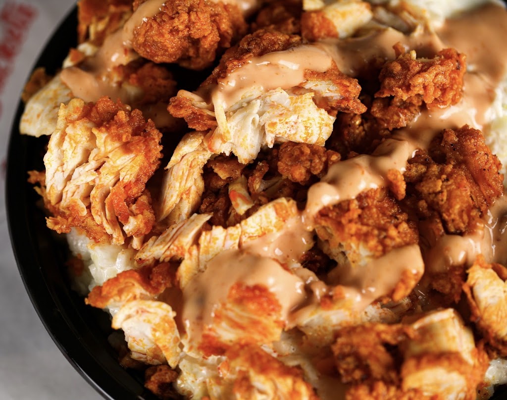 Holy Buckets Halal Chicken | restaurant | 7150 N McCormick Blvd, Lincolnwood, IL 60712, USA | 7085166192 OR +1 708-516-6192