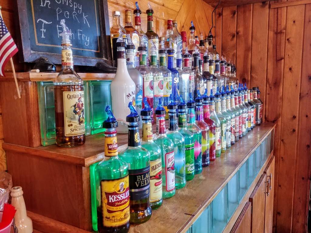 FLUME CREEK FAMILY GRILL | restaurant | 140 E Randolph St, Rosholt, WI 54473, USA | 7156777183 OR +1 715-677-7183