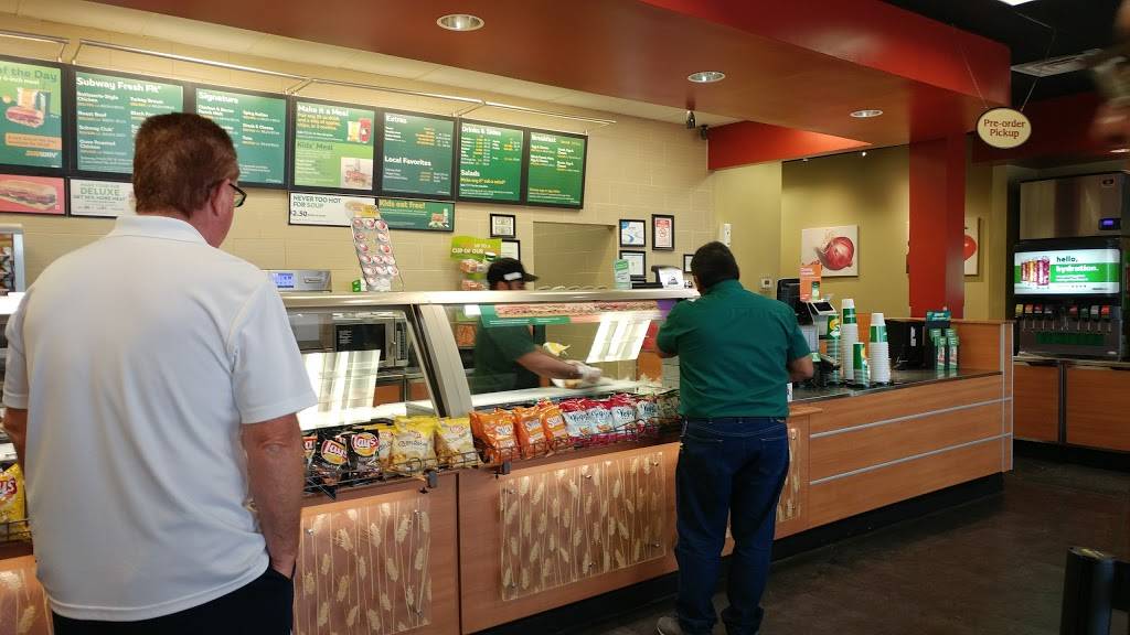 Subway Restaurants | restaurant | 26795 E. Hwy 380, Suite 1100, Magnolia Crossing, Aubrey, TX 76227, USA | 9723476253 OR +1 972-347-6253