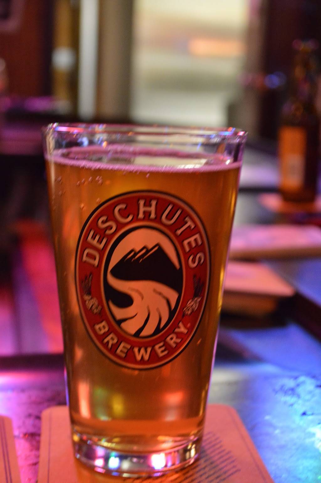 CC Club | restaurant | 2600 Lyndale Ave S, Minneapolis, MN 55408, USA | 6128747226 OR +1 612-874-7226