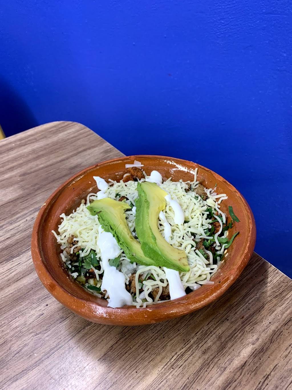 Mariachis Dine-In | restaurant | 301 S Sylvania Ave, Fort Worth, TX 76111, USA | 6827609606 OR +1 682-760-9606