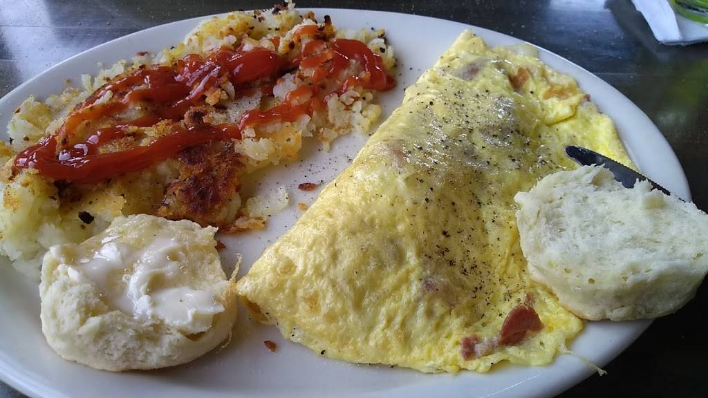 Dave and Amys of Walled Lake | restaurant | 800 N Pontiac Trail, Walled Lake, MI 48390, USA | 2489568622 OR +1 248-956-8622