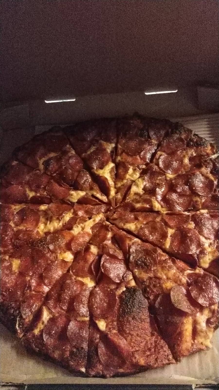 Round Table Pizza | meal delivery | 20 Chestnut Ave, South San Francisco, CA 94080, USA | 6507429755 OR +1 650-742-9755