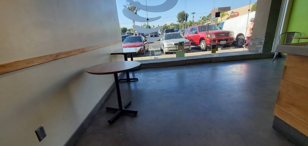 Jamba | restaurant | 4729 Venice Blvd, Los Angeles, CA 90019, USA | 3237465710 OR +1 323-746-5710