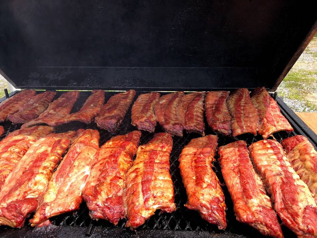 Hix BBQ and Catering | restaurant | 1245 E Andrew Johnson Hwy, Greeneville, TN 37745, USA | 4235255332 OR +1 423-525-5332