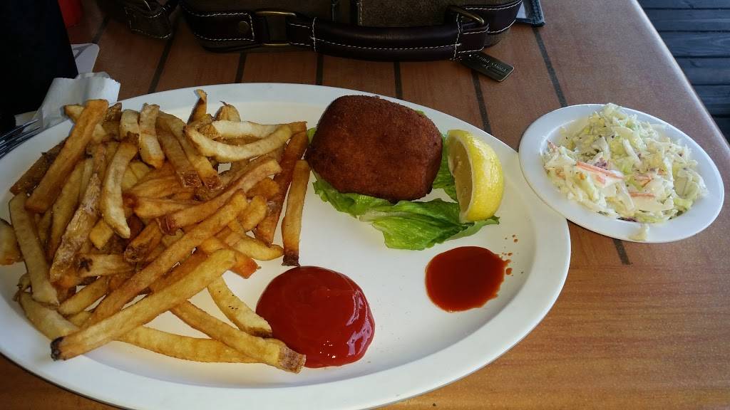 OShucks | restaurant | 12012 Cortez Rd W, Bradenton, FL 34210, USA | 9417924822 OR +1 941-792-4822