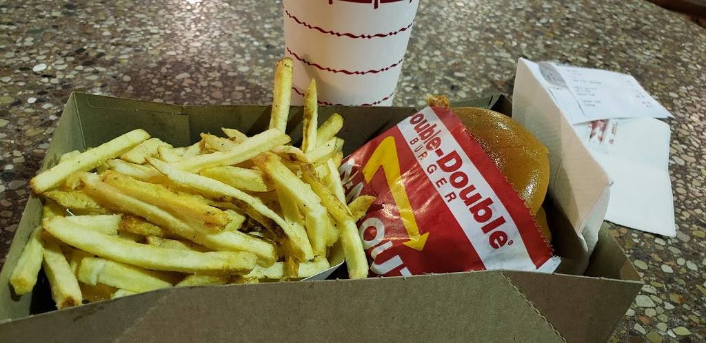 In-N-Out Burger | restaurant | 15259 Amar Rd, La Puente, CA 91744, USA | 8007861000 OR +1 800-786-1000
