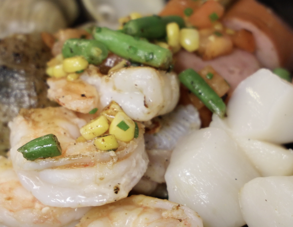 AJs Kitchen & Cocktails | restaurant | 1 King and Bear Dr, St. Augustine, FL 32092, USA | 9049406200 OR +1 904-940-6200