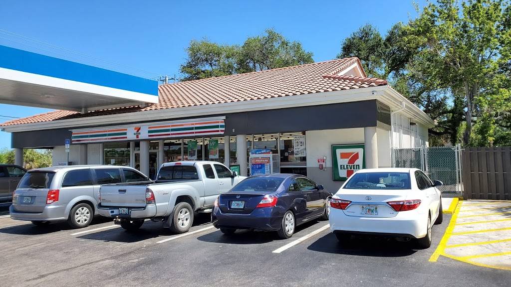7-Eleven | bakery | 5000 US-1, Fort Pierce, FL 34982, USA | 7729713781 OR +1 772-971-3781