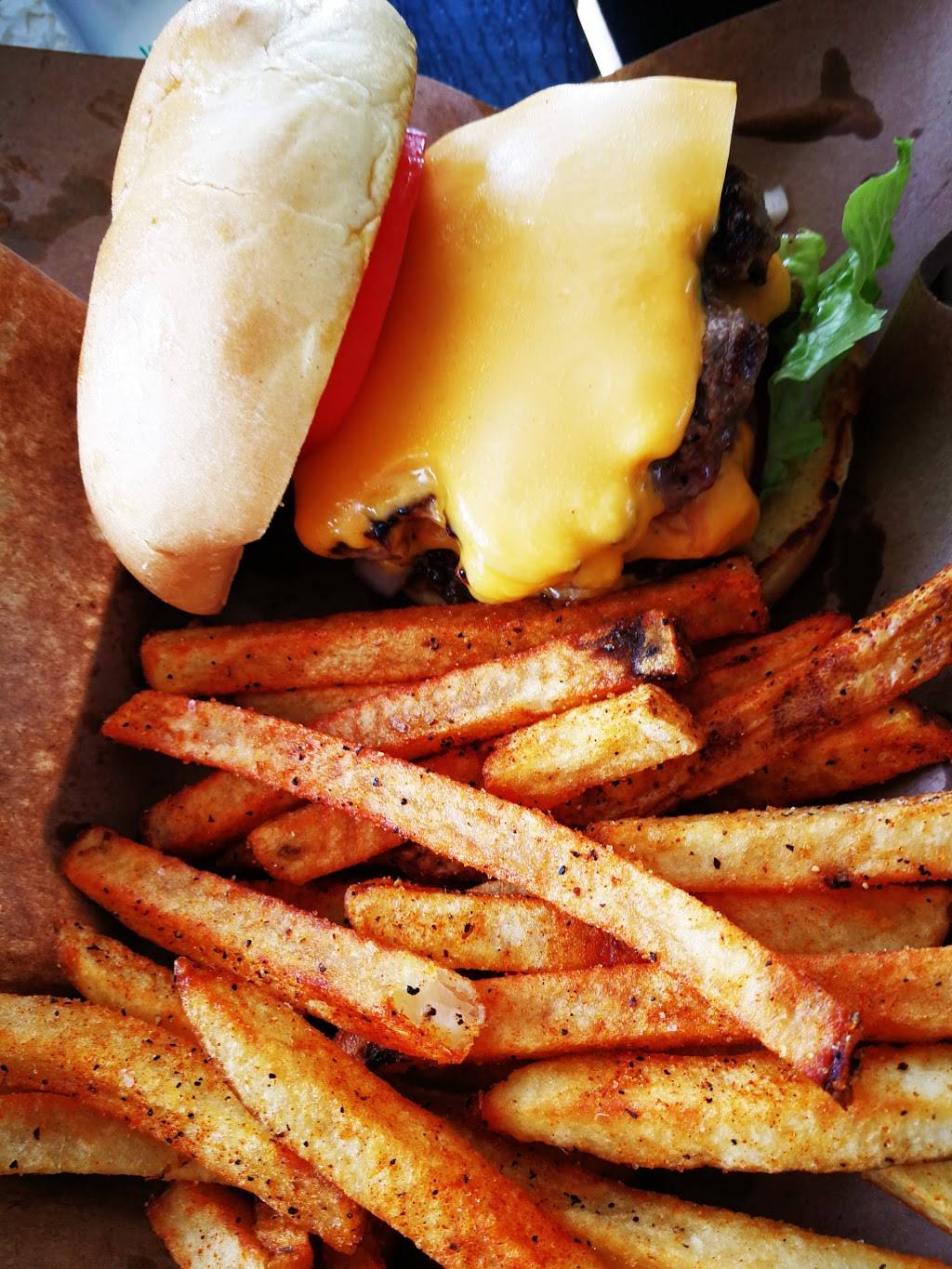 Whatcha Smokin BBQ & Brew | restaurant | 403 Iowa Ave, Luther, IA 50152, USA | 5152577490 OR +1 515-257-7490