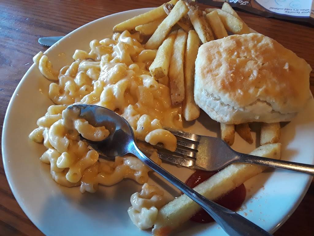 Cracker Barrel Old Country Store | restaurant | 27 W Interstate Pkwy, Shawnee, OK 74804, USA | 4052147718 OR +1 405-214-7718