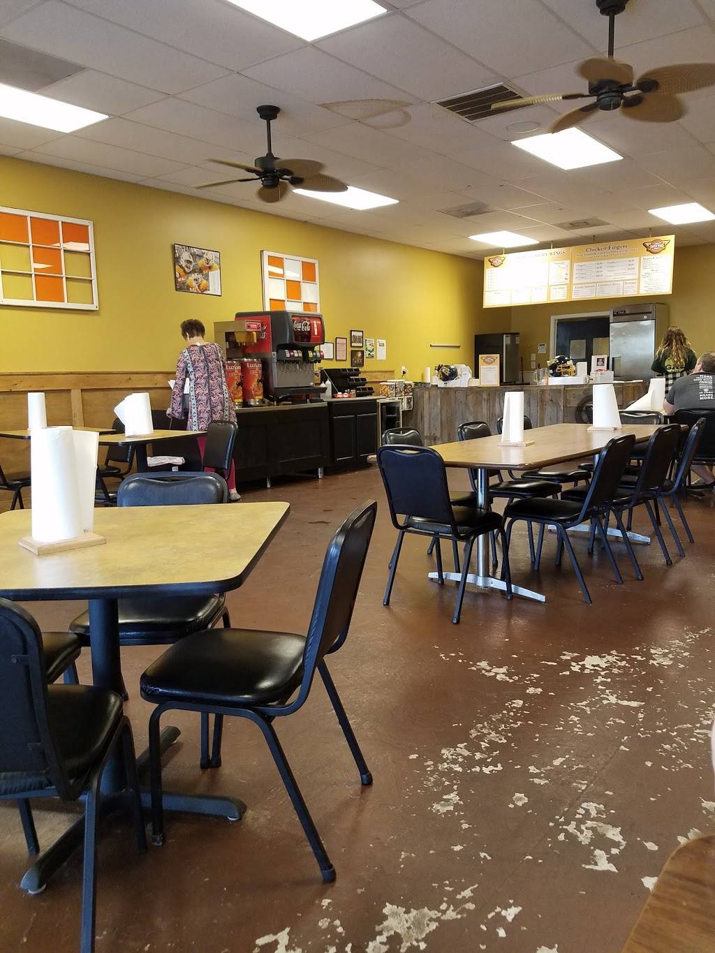 Craven Wings | restaurant | 10721 Chapman Hwy, Seymour, TN 37865, USA | 8655775211 OR +1 865-577-5211